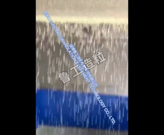 脫毛蠟造粒現(xiàn)場(chǎng)